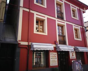 Vista exterior de Casa adosada en venda en Laviana