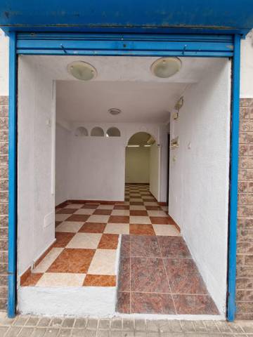 Local comercial en Venta en Calle de Alonso de Freylas, 1 en Alcantarilla - La Glorieta