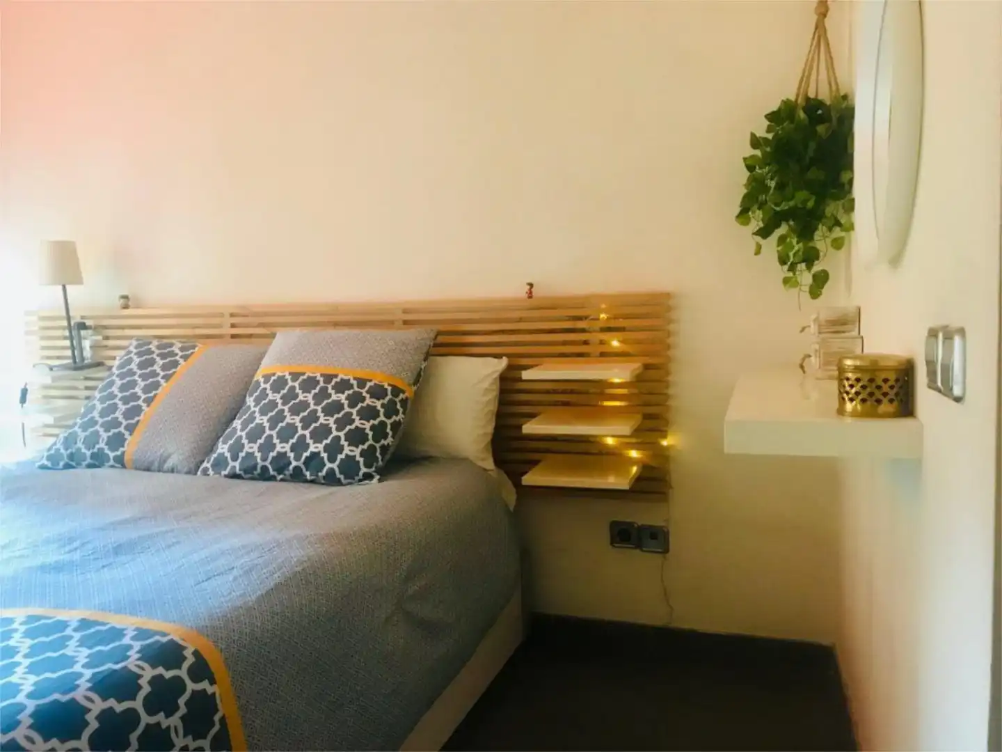 Wohnung zur Miete in Carrer del Torrent de L'olla, 93, Vila de Gràcia Schlafzimmer von Wohnung zur Miete in Barcelona Capital mit Klimaanlage und Balkon