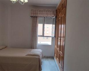 Bedroom of Flat to share in  Sevilla Capital  with Air Conditioner