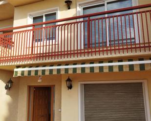 Single-family semi-detached to rent in Carrer Pompeu Fabra, 57, Olesa de Montserrat