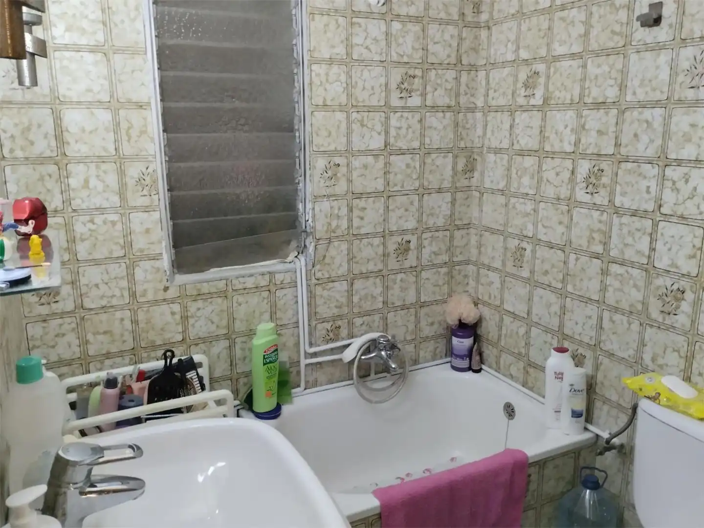Baño de Casa o chalet en venta en  Almería Capital con Aire acondicionado, Terraza y Balcón