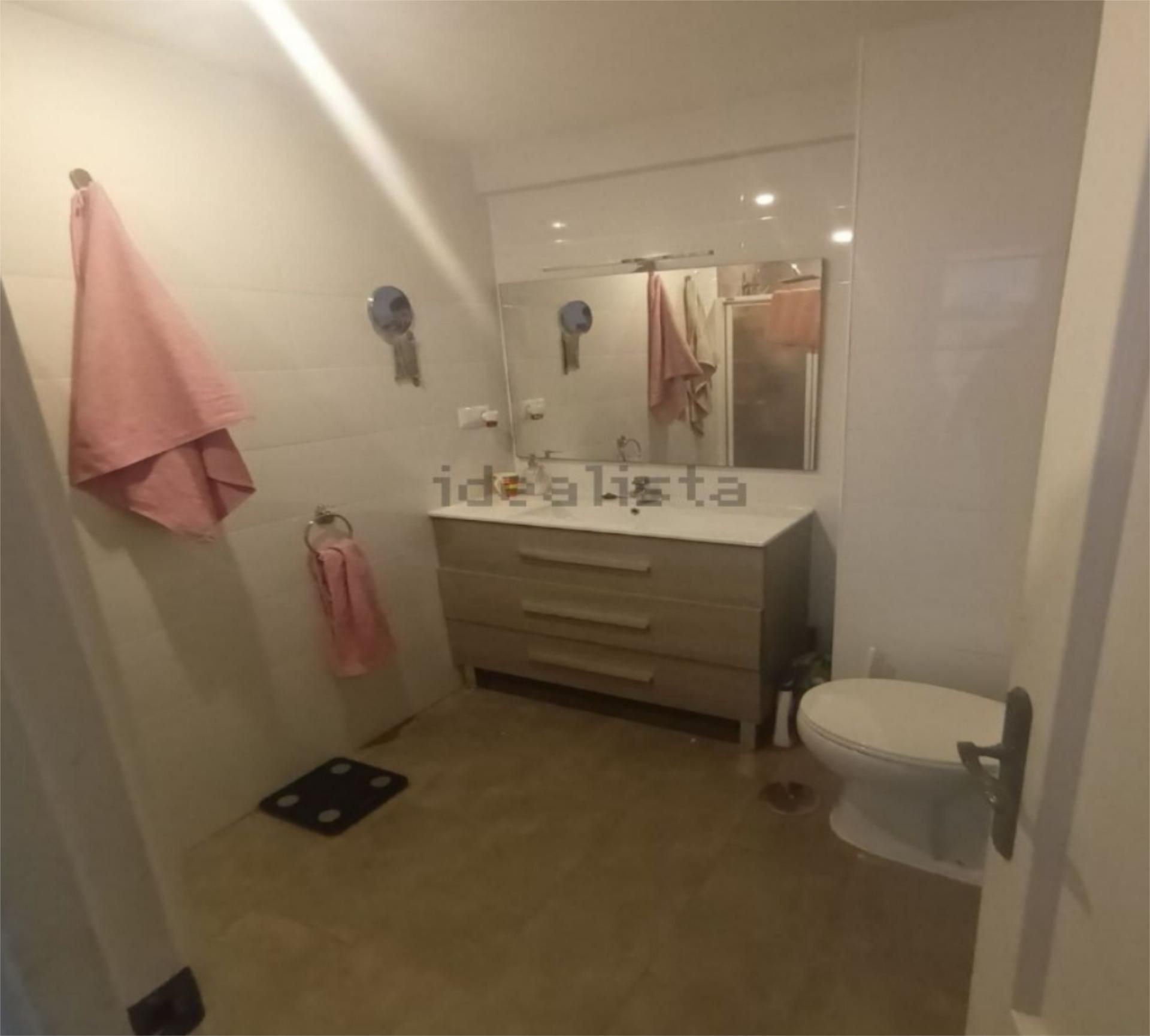 Flat to share in Calle Martín Gargujo, 5, Dos Hermanas - Nuevo San Andrés