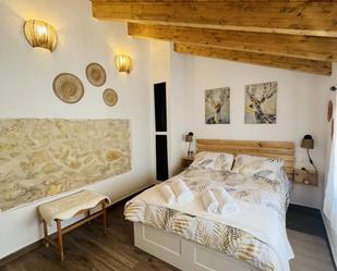 Dormitori de Casa adosada en venda en Santiago-Pontones amb Terrassa