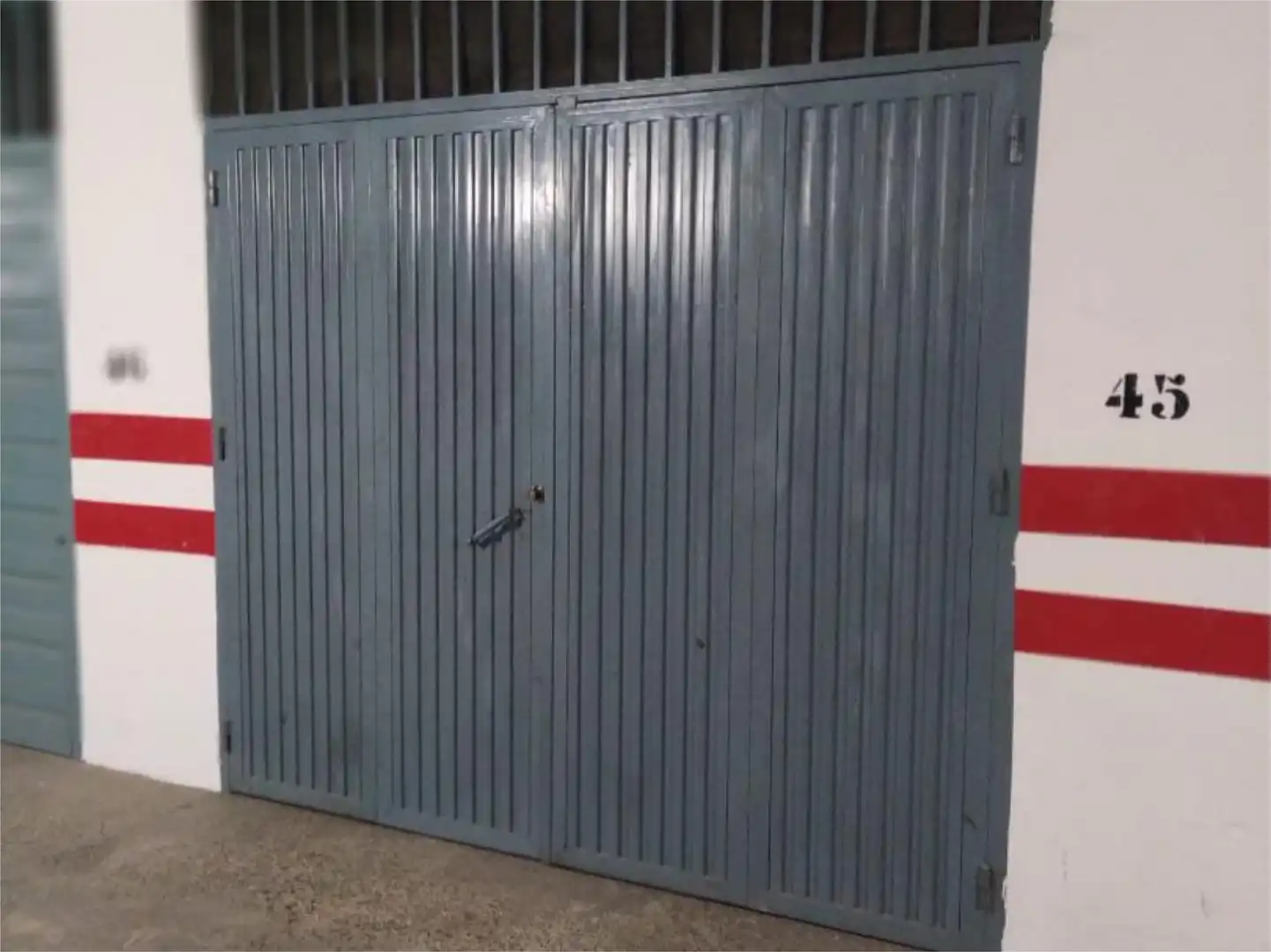Parkplatz von Garage zum Verkauf in Córdoba