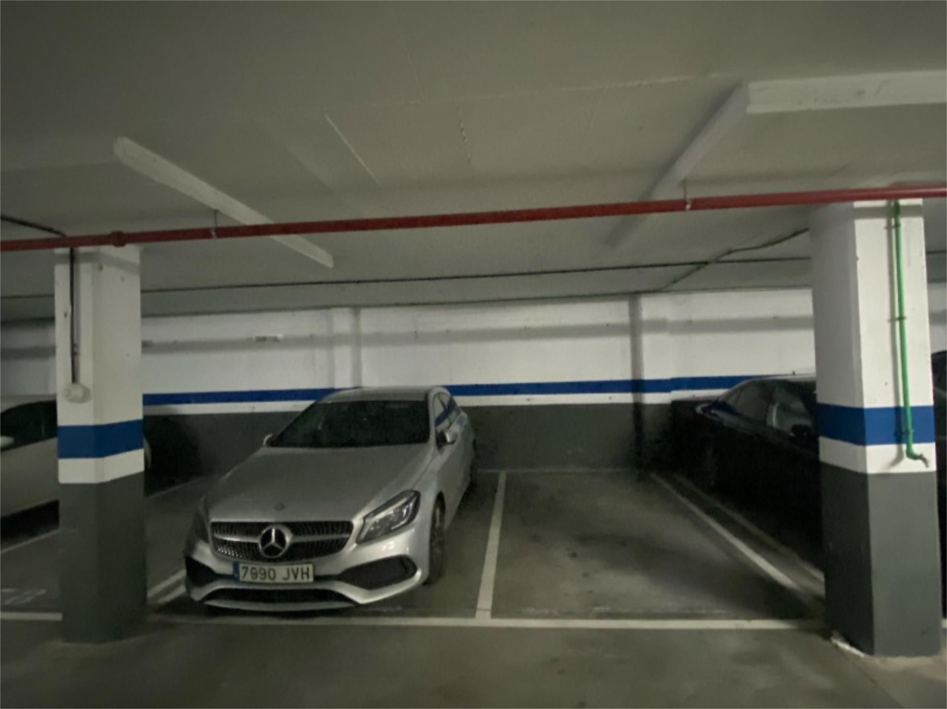 Parking of Garage for sale in  Madrid Capital