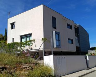 Vista exterior de Casa o xalet en venda en Alcalá la Real amb Aire condicionat, Terrassa i Piscina