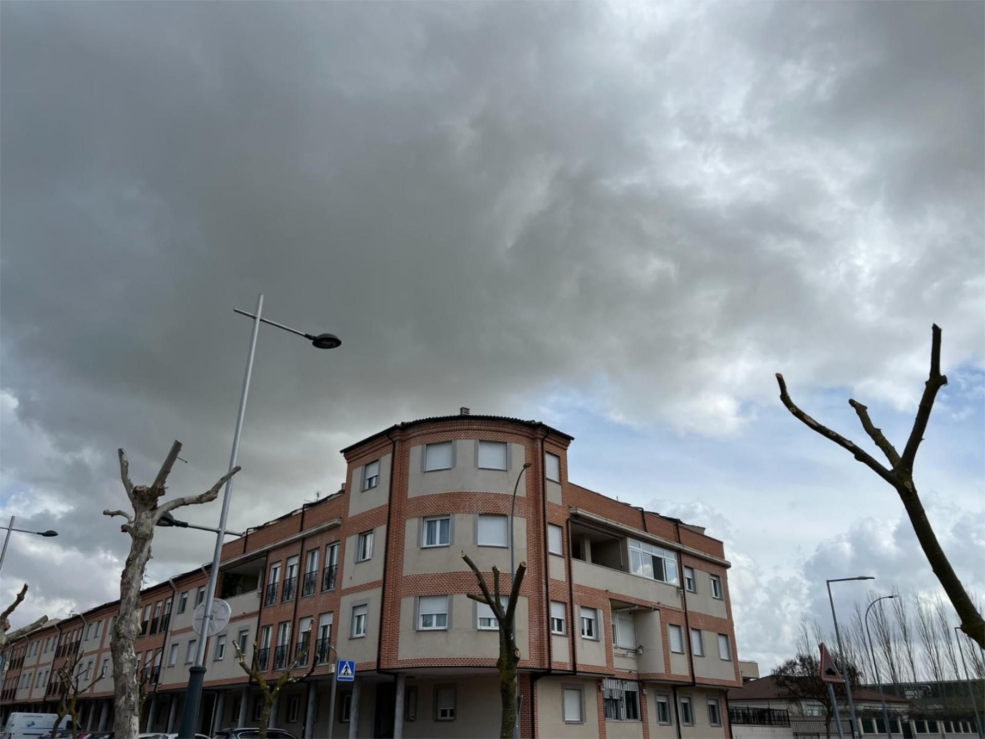 Exterior view of Apartment for sale in Arévalo  with Heating, Storage room and Furnished