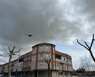 Vista exterior de Apartament en venda en Arévalo amb Calefacció, Traster i Moblat