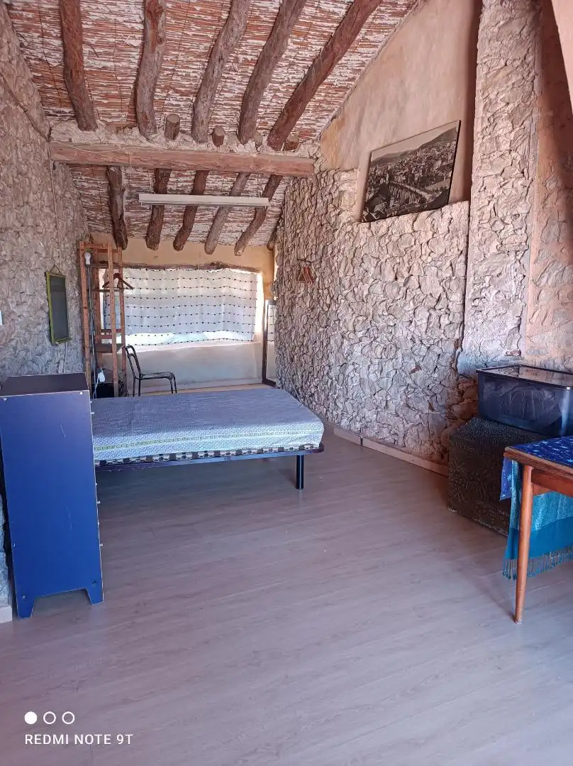 Wohnung zum Verkauf in Plaça Bisbe Vilaplana, 9, La Vall d'Alcalà Schlafzimmer von Wohnung zum Verkauf in La Vall d'Alcalà mit Parkett, Terrasse und Balkon