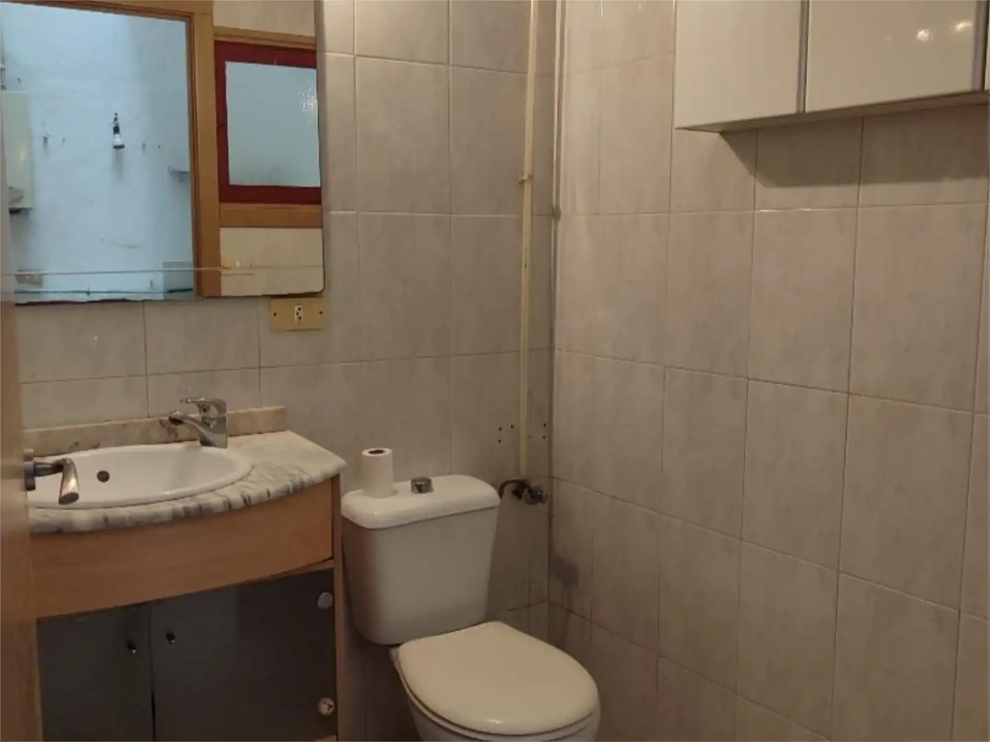 Casa adosada en venta en Carrer del Pou, Vilanova d'Alcolea Baño de Casa adosada en venta en Vilanova d'Alcolea