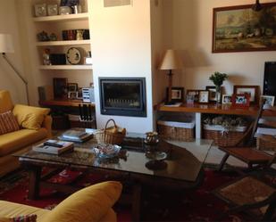 Living room of Flat to rent in Montalbán  with Terrace and Balcony