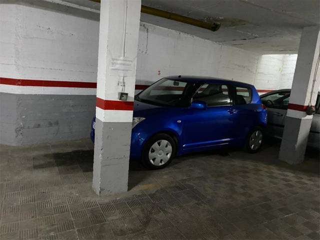 Garaje en Alquiler en Albareda, 16 en Alfalfa - Santa Cruz