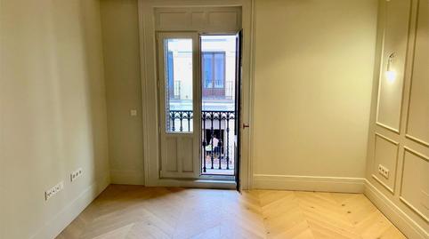 Photo 5 of Flat for sale in Calle de la Aduana, 17, Sol, Madrid