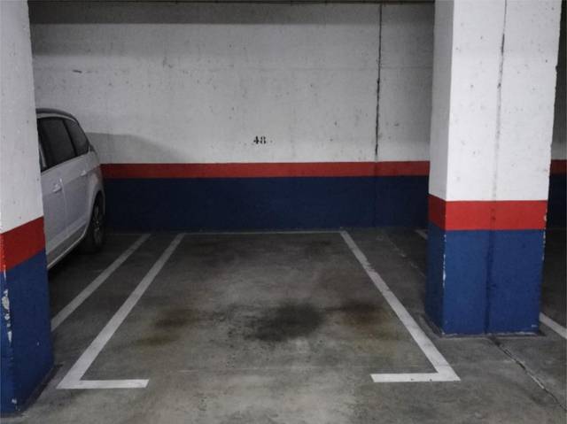 Garaje en Venta en Calle Helsinki, 16 en Rosas - Musas