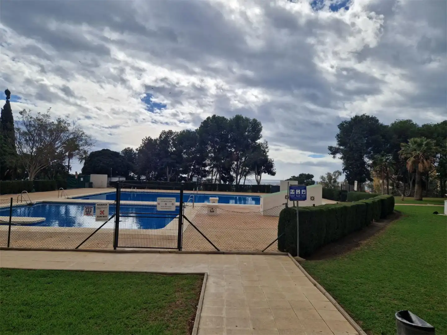 Wohnungen zur Miete in Avenida Gamonal, 4, Parque de la Paloma Wohnungen zur Miete in Avenida Gamonal, 4, Parque de la Paloma