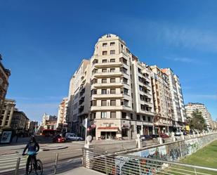 Exterior view of Flat for sale in Burgos Capital  with Balcony