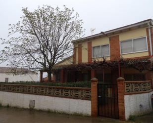 Exterior view of House or chalet for sale in El Frasno  with Terrace