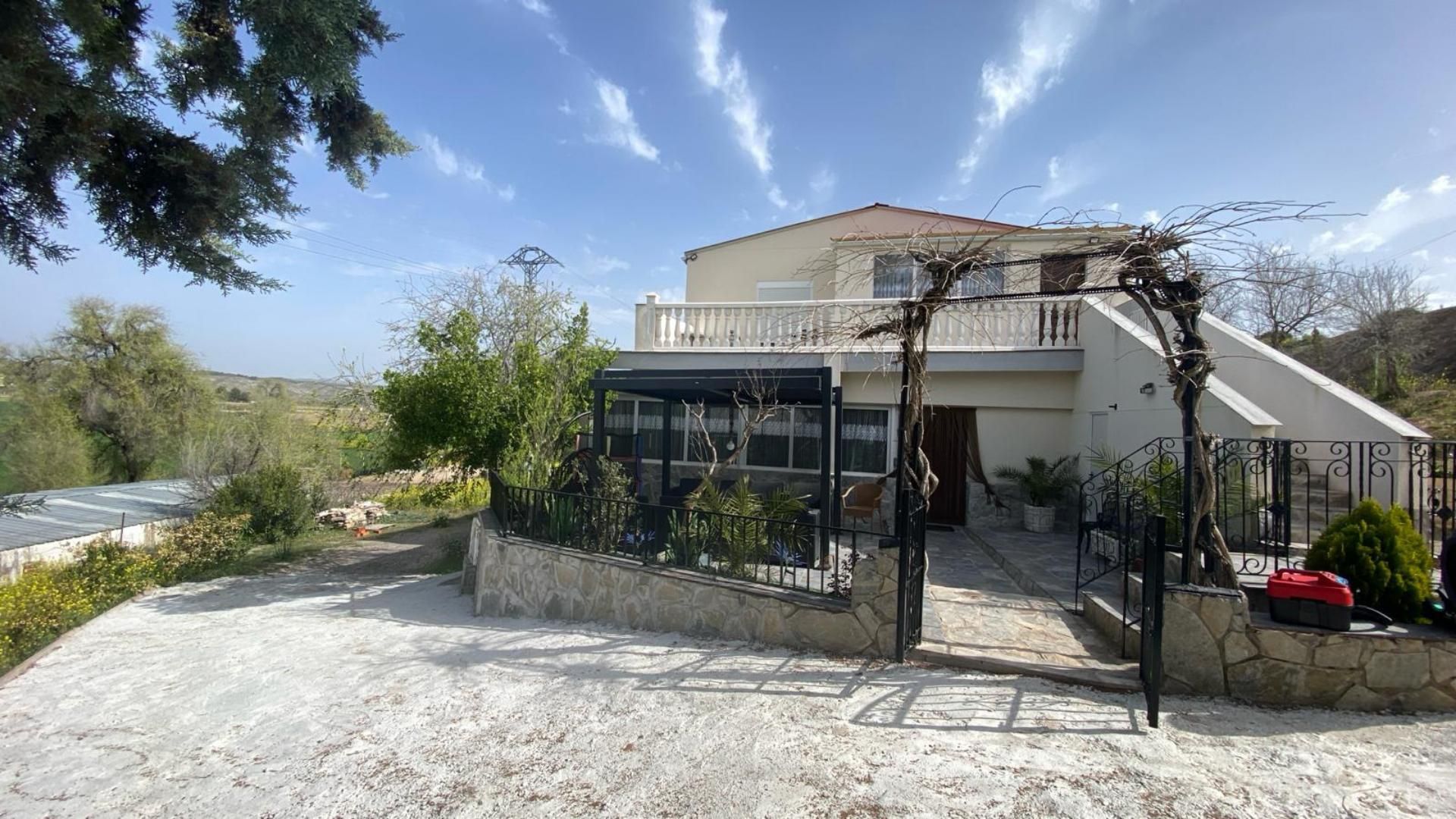 Exterior view of Country house for sale in Fuentidueña de Tajo  with Heating, Private garden and Terrace