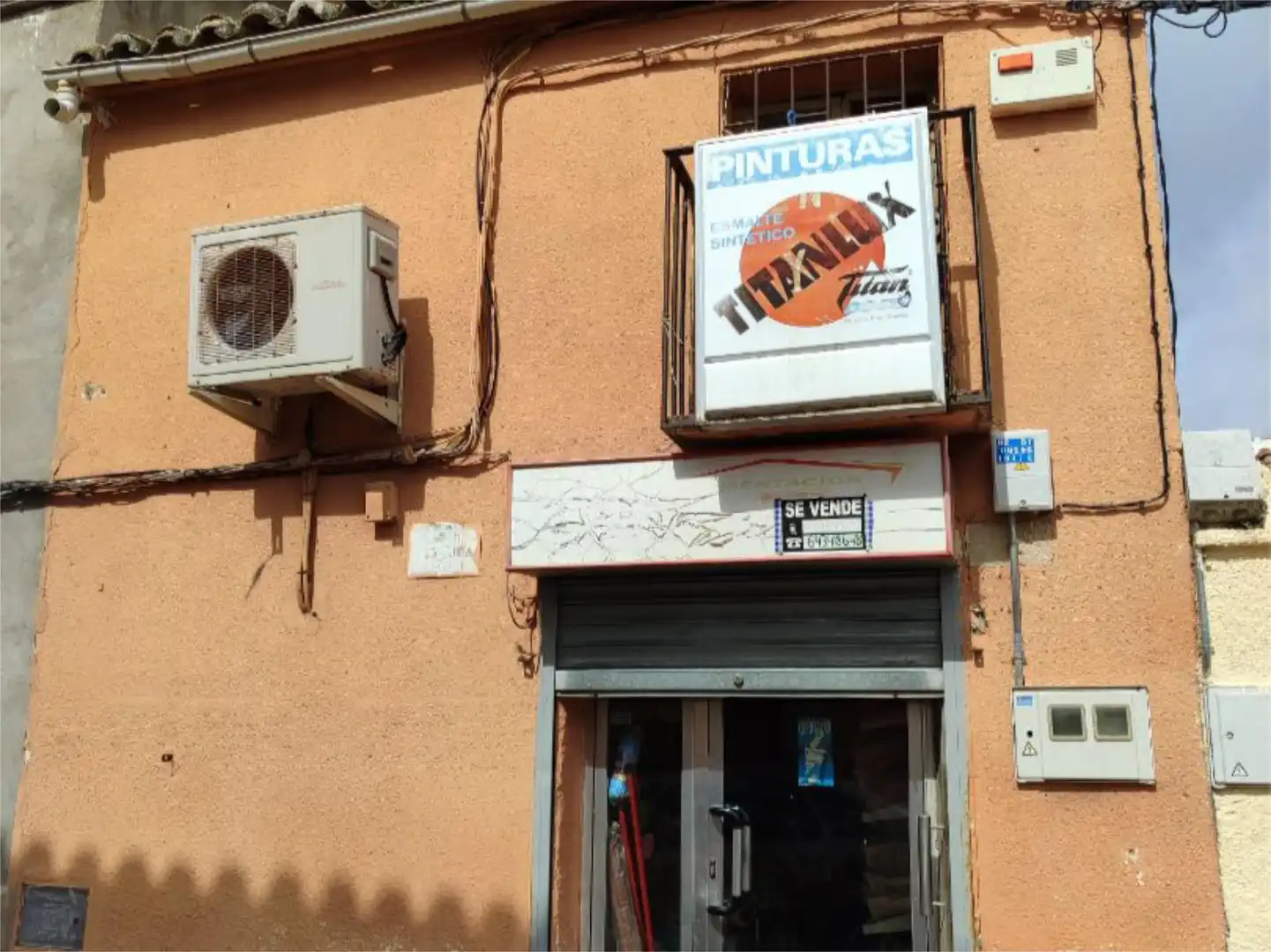 Industrial buildings for sale in Domingo Pérez  with Air Conditioner