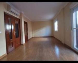 Sala d'estar de Apartament en venda en Baena