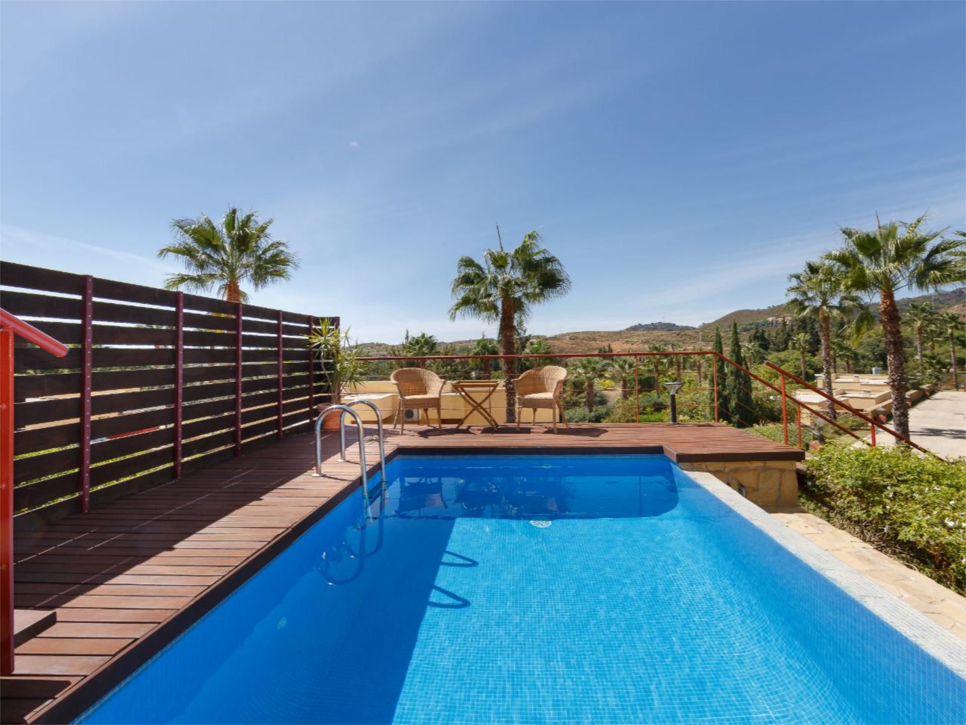 Swimming pool of House or chalet to rent in Estepona  with Air Conditioner, Terrace and Swimming Pool