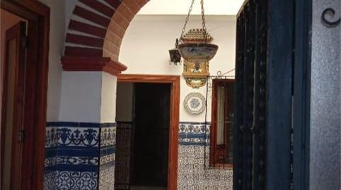 Casa adosada en venta en Calle Andalucía, 36, Carmona, Sevilla - imagen 2 Foto 2 de Casa adosada en venta en Calle Andalucía, 36, Carmona, Sevilla