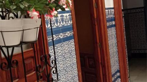 Casa adosada en venta en Calle Andalucía, 36, Carmona, Sevilla - imagen 4 Foto 4 de Casa adosada en venta en Calle Andalucía, 36, Carmona, Sevilla