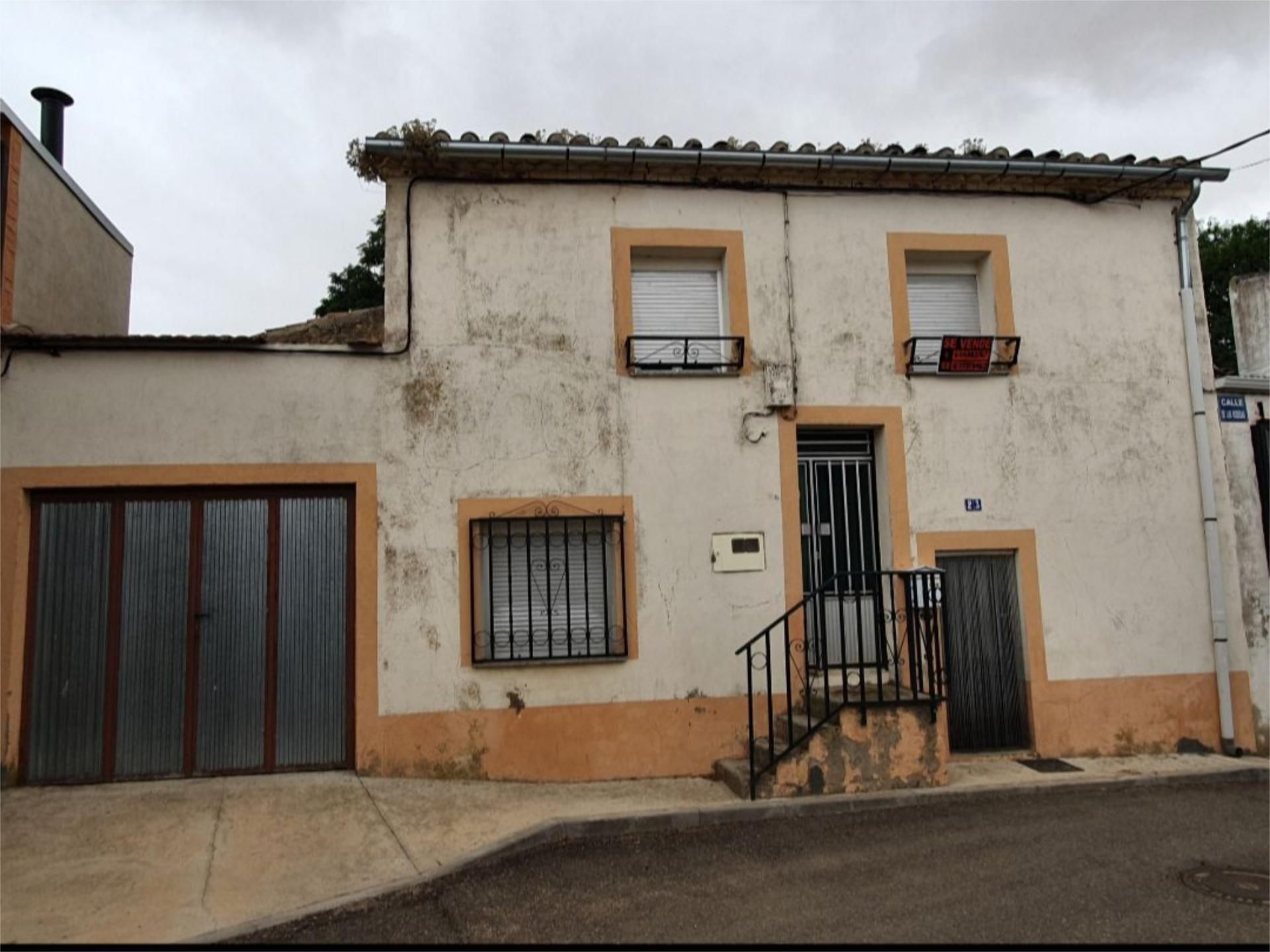 Exterior view of Single-family semi-detached for sale in Tardáguila