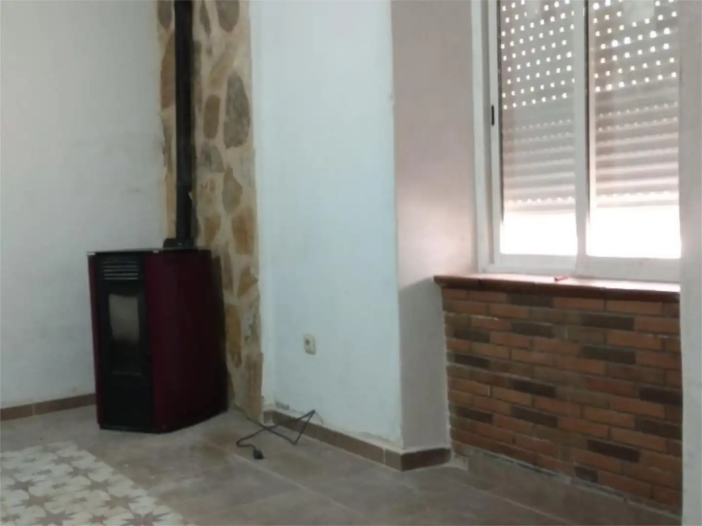 Einfamilien-Reihenhaus zum Verkauf in Santa María de los Llanos mit Privatgarten, Terrasse und Abstellraum