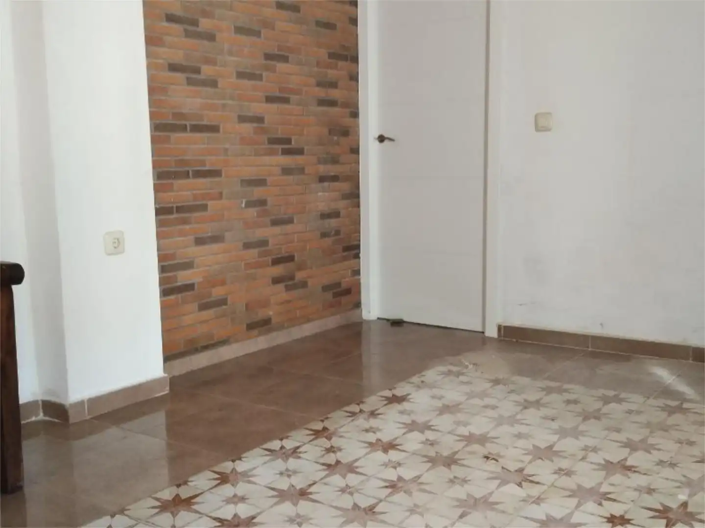 Einfamilien-Reihenhaus zum Verkauf in Santa María de los Llanos mit Privatgarten, Terrasse und Abstellraum