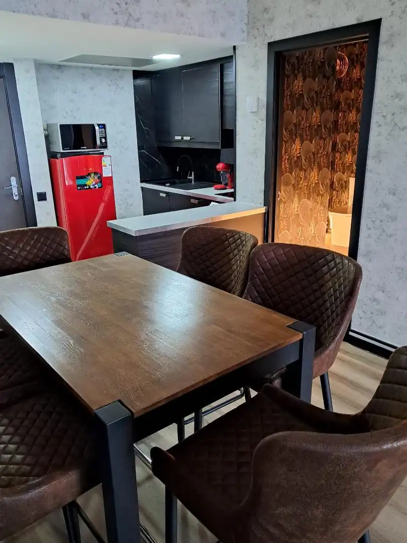 Pis de lloguer a Avinguda Notari Alemany, 1, Magaluf Menjador de Pis de lloguer en Calvià amb Aire condicionat, Parquet i Terrassa