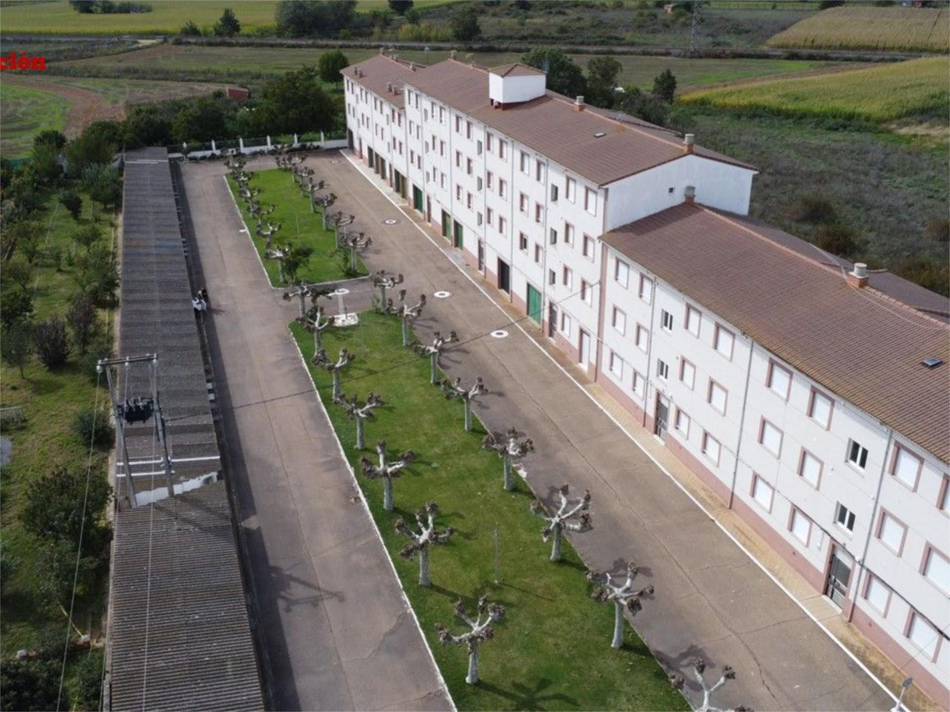 Vista exterior de Pis en venda en Villamañán amb Terrassa