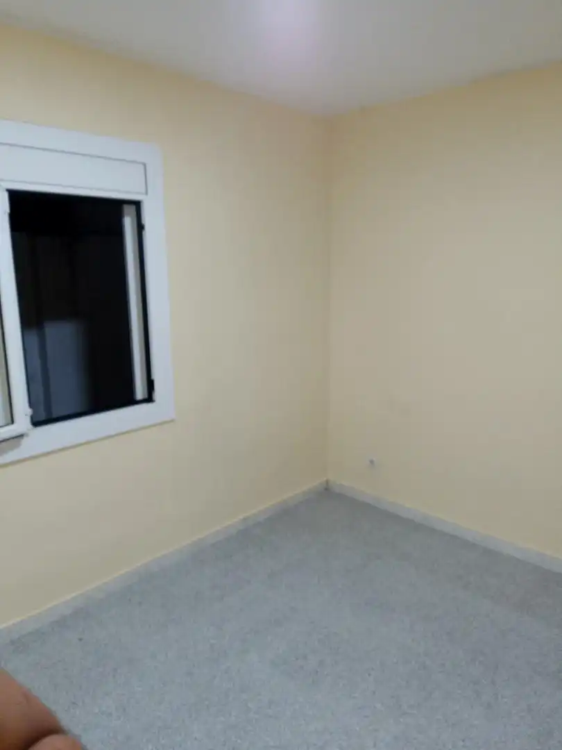 Habitación de Piso para compartir en Castellcir con Horno, Lavadora y Internet