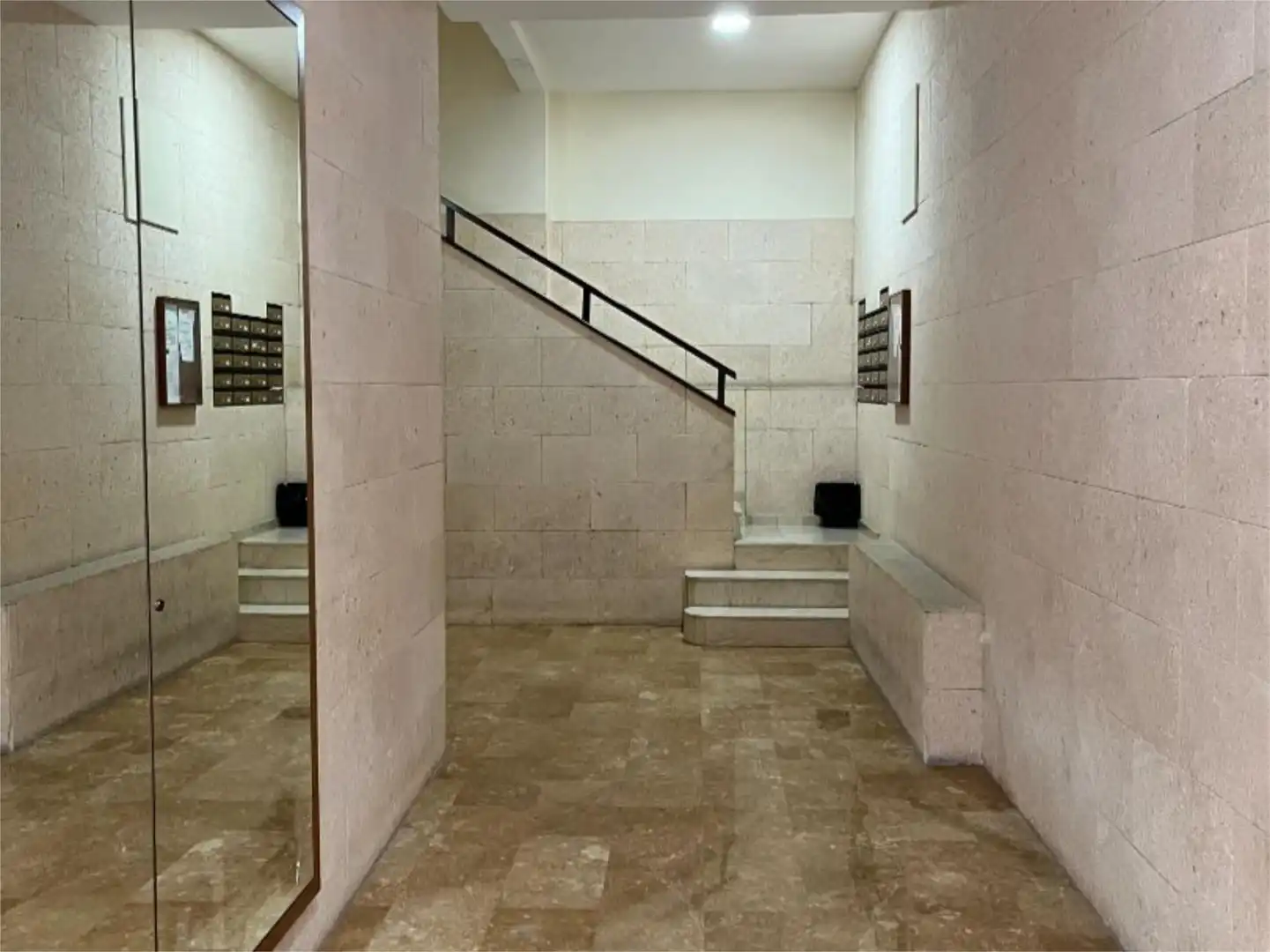 Room in Calle Orense, 1, Ensanche - Diputación
