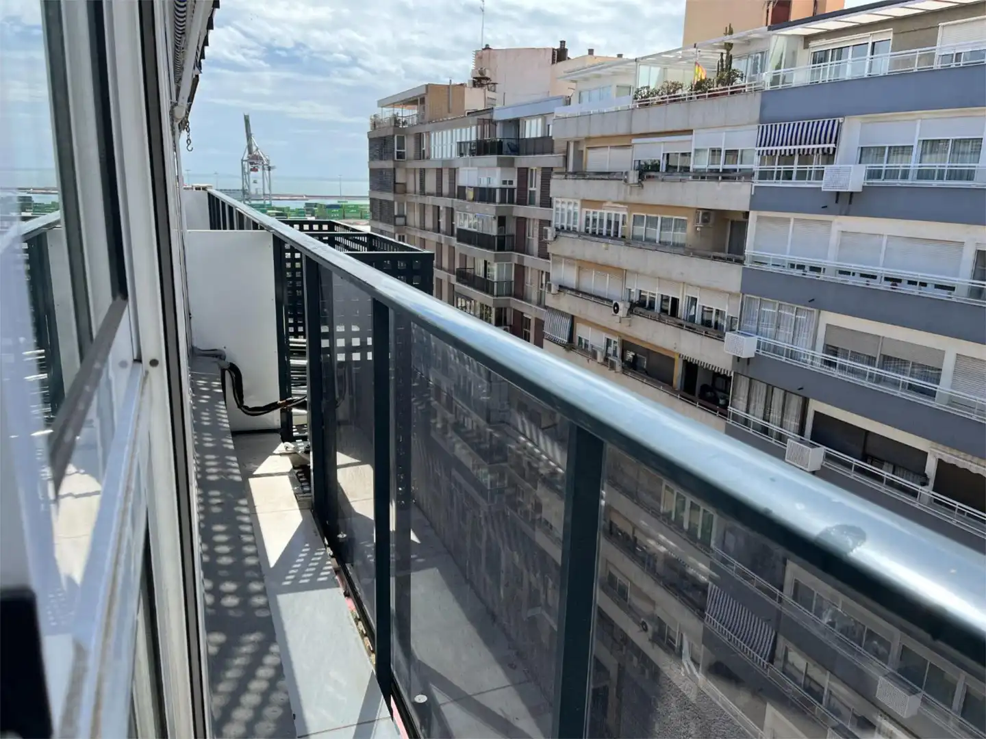 Room in Calle Orense, 1, Ensanche - Diputación
