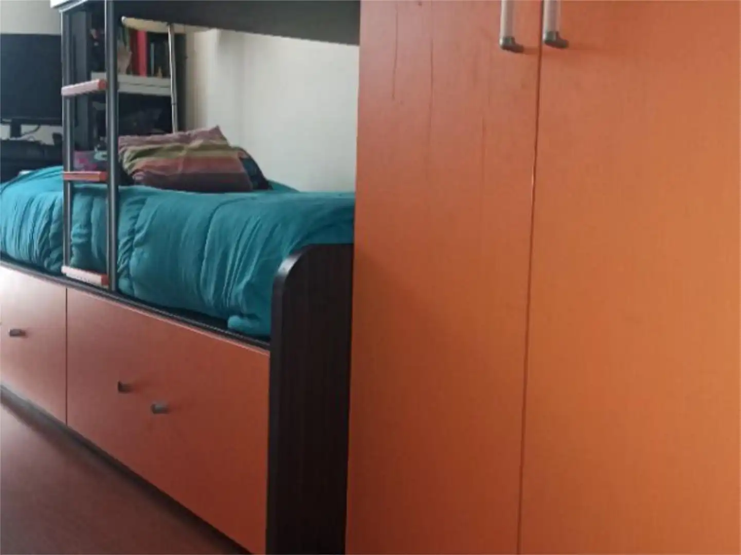 Habitación de Piso para compartir en Barcelona con Calefacción, Jardín privado y Parquet