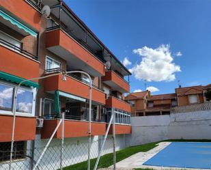 Exterior view of Flat for sale in Villarejo de Salvanés  with Terrace and Swimming Pool