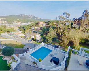 Vista exterior de Casa o xalet de lloguer en Lloret de Mar amb Aire condicionat, Terrassa i Piscina