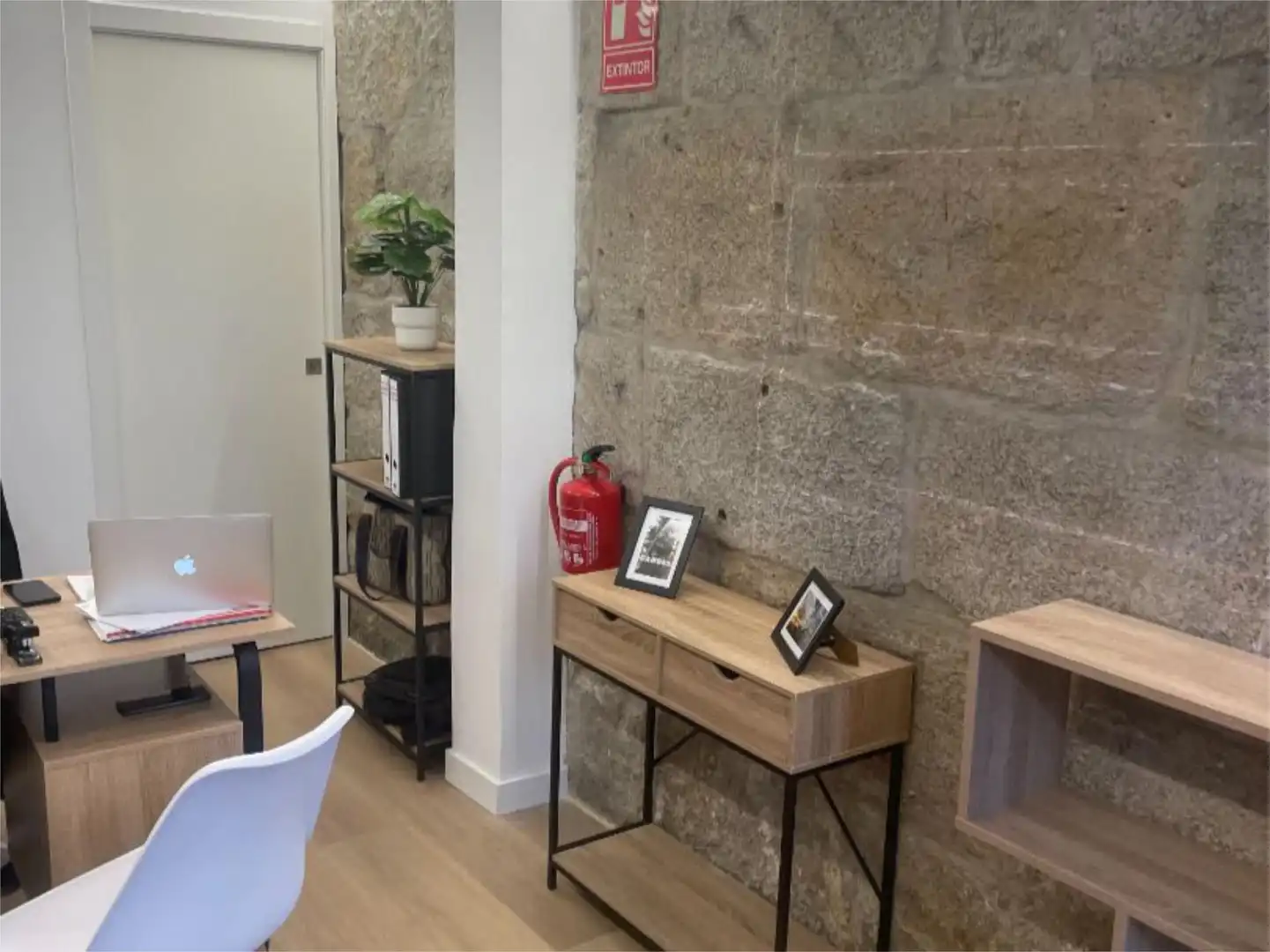 Office for rent in Cangas 