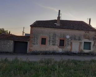 Vista exterior de Casa adosada en venda en Sepúlveda