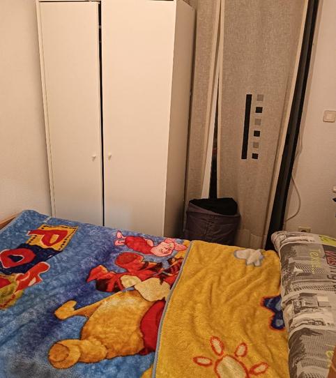 Foto 2 de Pis per a compartir a Calle Virgen del Camino, 6, Vírgenes, Madrid