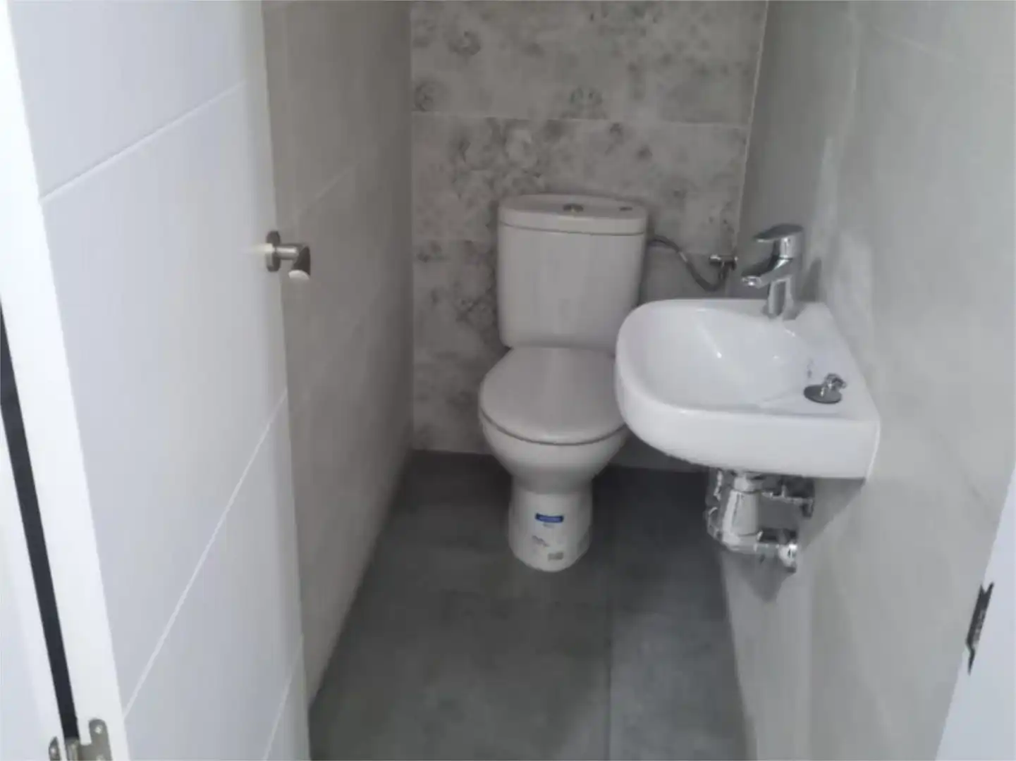 Casa o chalet en venta en Calle Escultor Sebastian Rodriguez, 15, Guadalcázar Baño de Casa o chalet en venta en Guadalcázar con Balcón