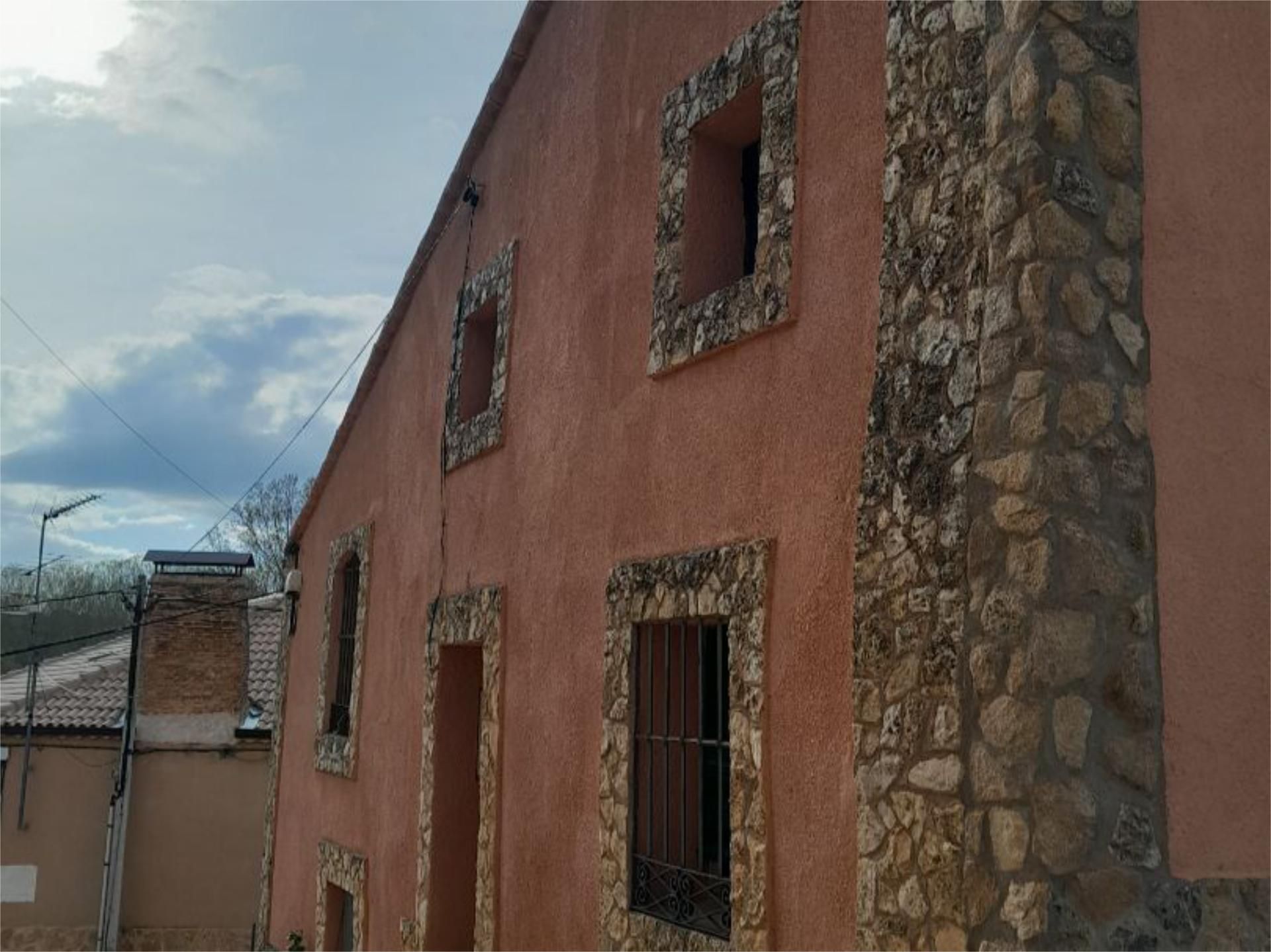 Exterior view of House or chalet for sale in Caballar  with Heating, Private garden and Storage room