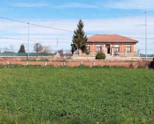 Casa o xalet en venda en Astorga amb Calefacció, Jardí privat i Terrassa