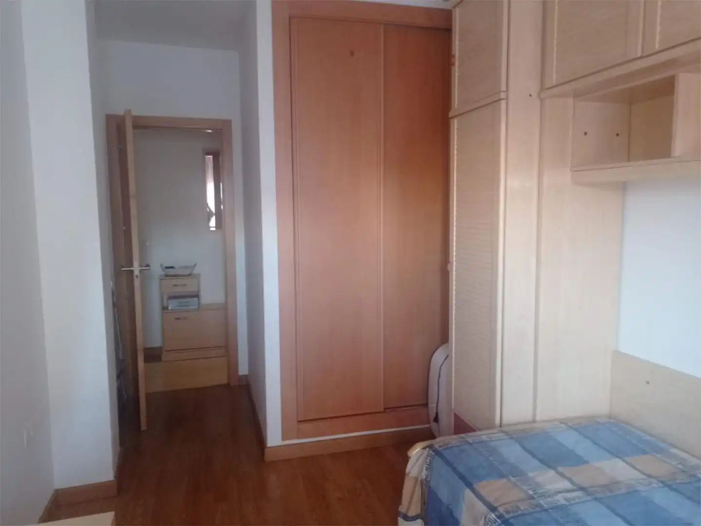 Zimmer in Calle Oriente, 8, Maracena Schlafzimmer von Wohnungen zur untervermieten in Maracena mit Klimaanlage, Heizung und Terrasse