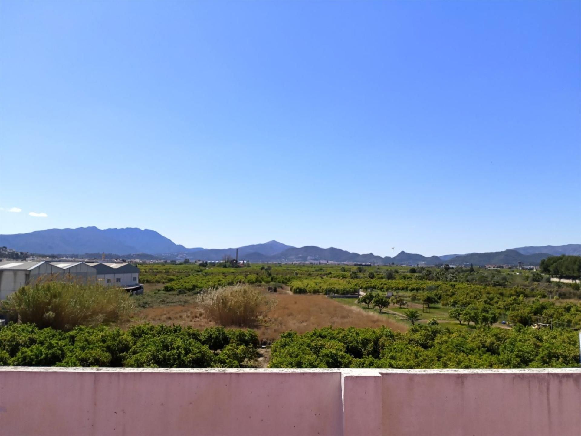 Casa adosada en venda en L'Alqueria de la Comtessa amb Terrassa i Balcó