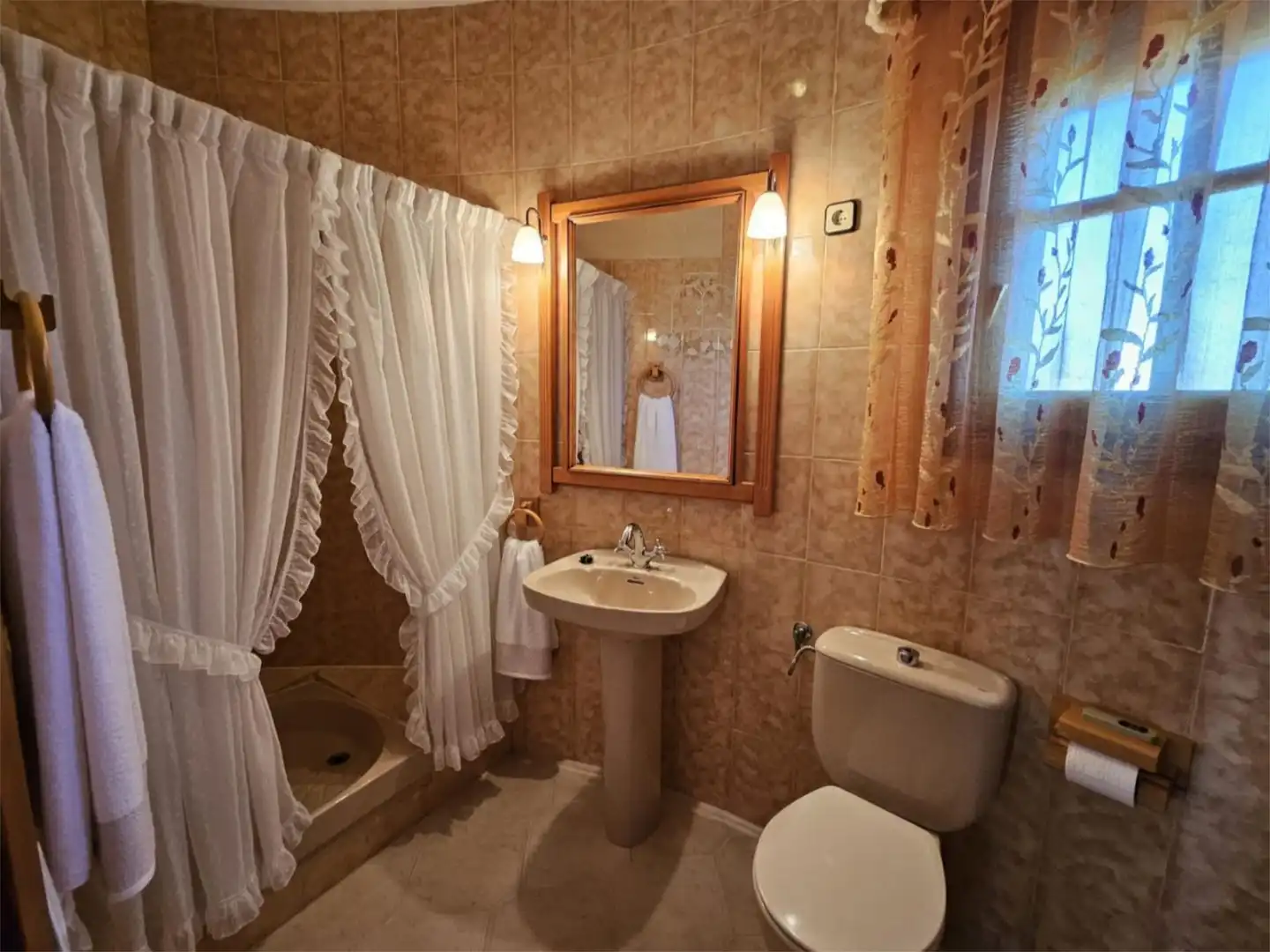 Wohnung zum Verkauf in Urbanització Tres Calas 3b, Les Tres Cales Badezimmer von Wohnung zum Verkauf in L'Ametlla de Mar mit Klimaanlage, Heizung und Privatgarten