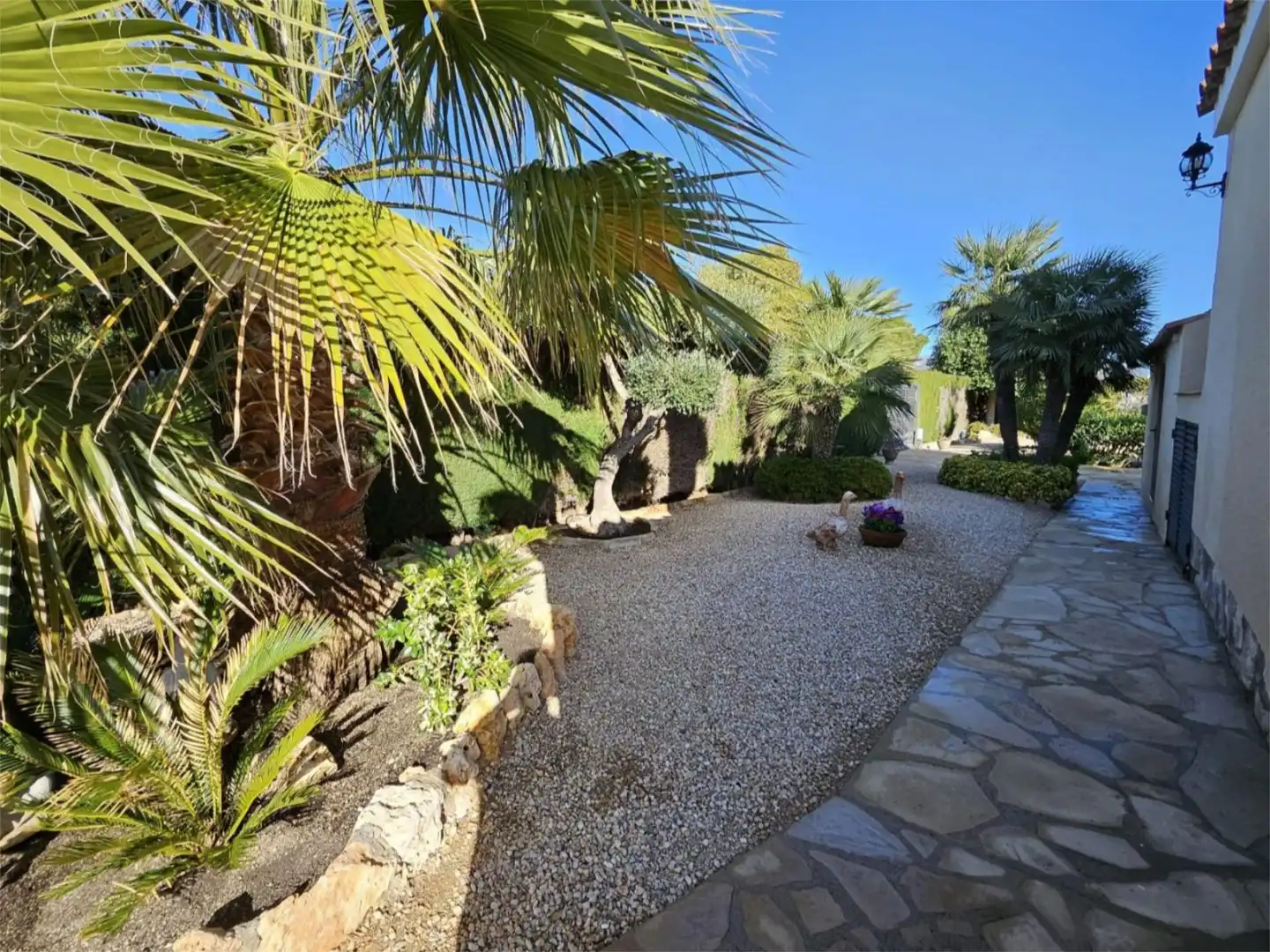 Wohnung zum Verkauf in Urbanització Tres Calas 3b, Les Tres Cales Garten von Wohnung zum Verkauf in L'Ametlla de Mar mit Klimaanlage, Heizung und Privatgarten