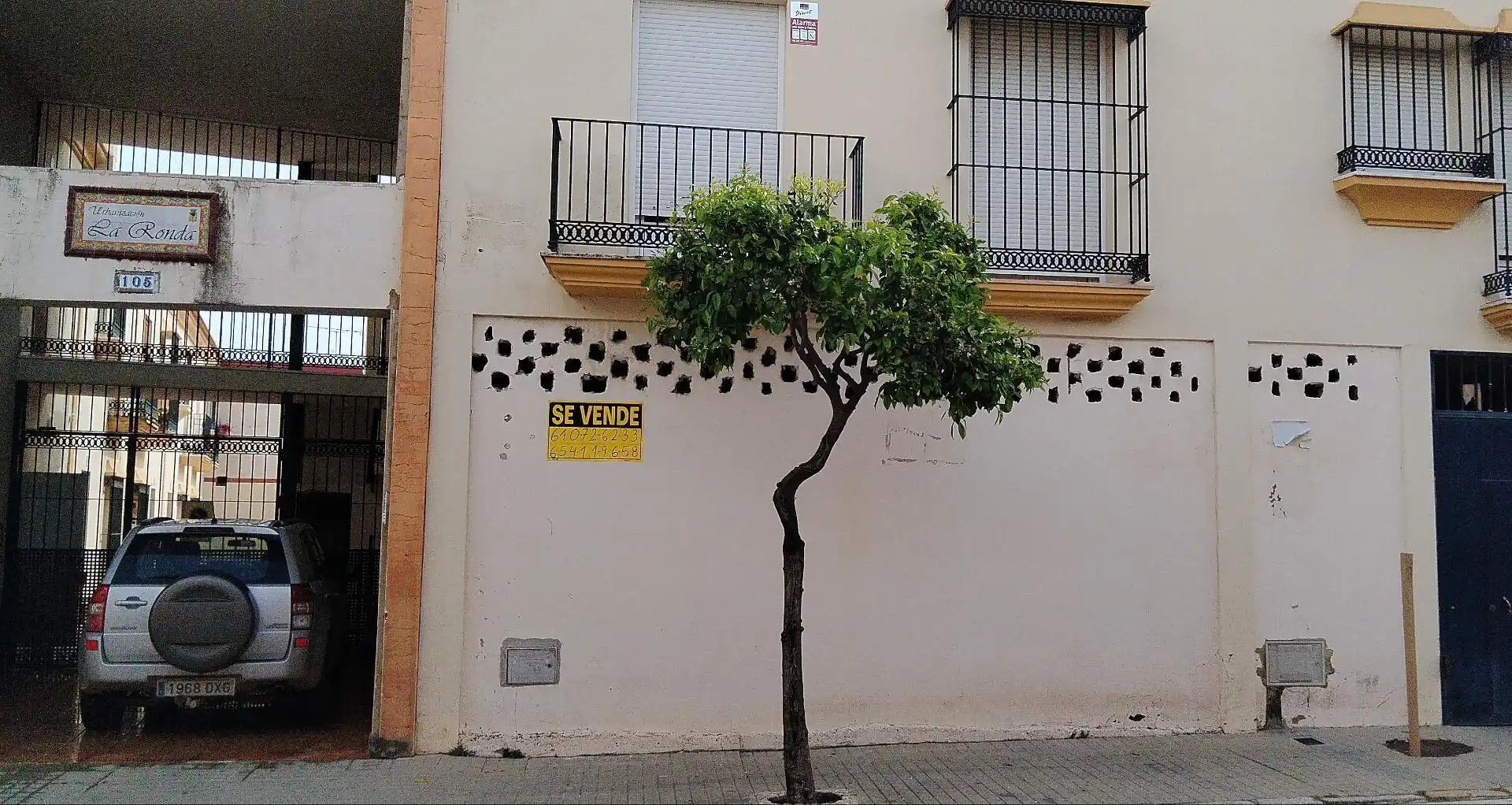 Local en venta en Ronda de los Legionarios, 21, La Palma del Condado Vista exterior de Local en venta en La Palma del Condado
